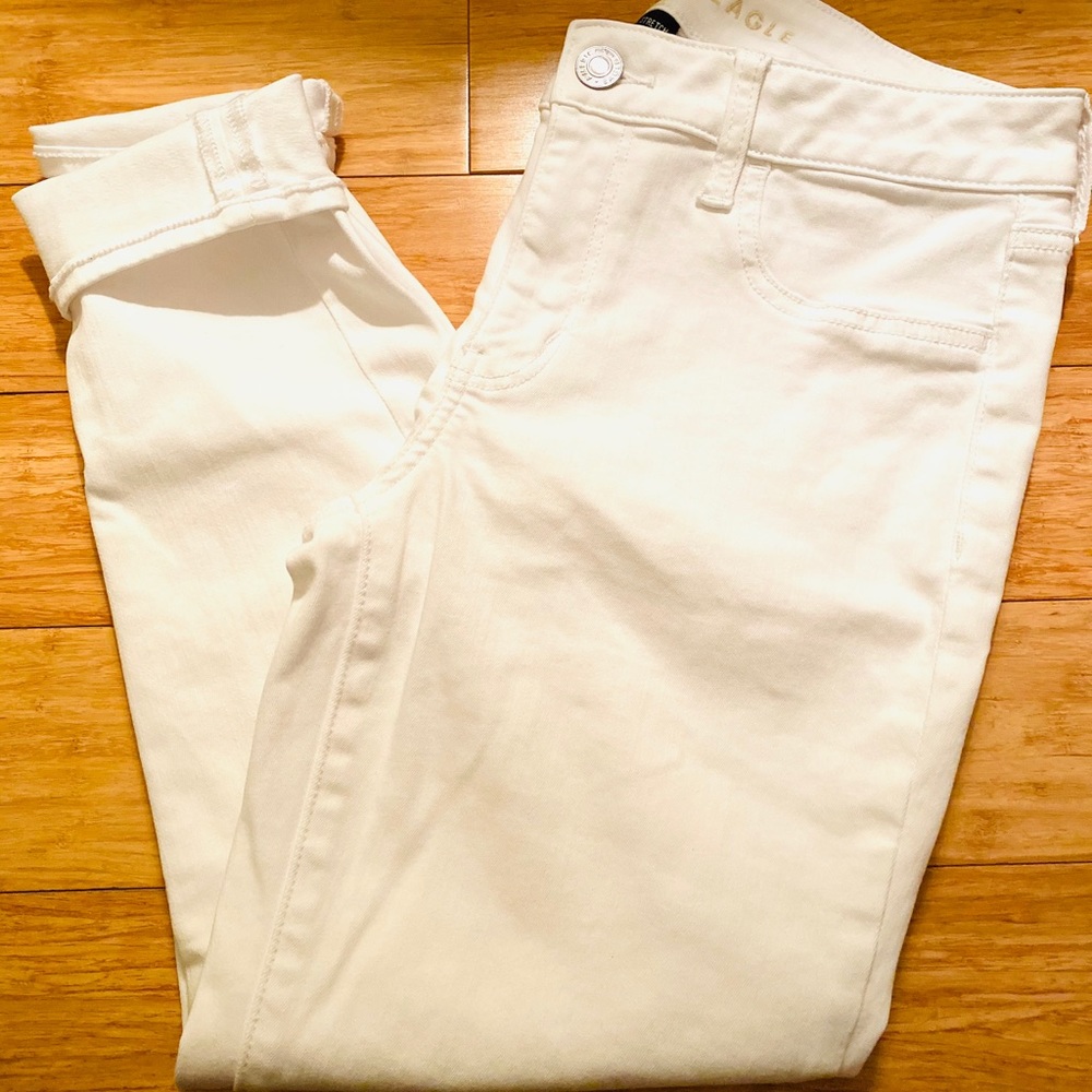 American Eagle NLS White Cropped Jeans
